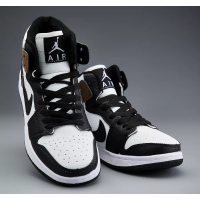 Nike Air Jordan 1 Mid Black White Brown