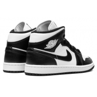 Кроссовки Nike Air Jordan 1 Mid Panda Black White