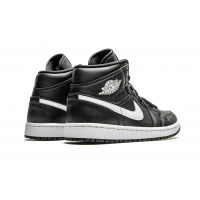 Nike Air Jordan 1 Mid WMNS Black White