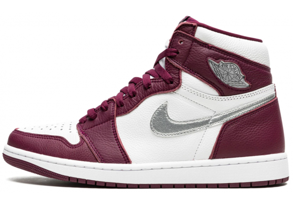 Nike Air Jordan 1 Retro High OG Bordeaux