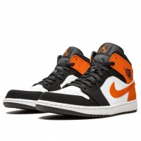 Nike Air Jordan 1 mid orange