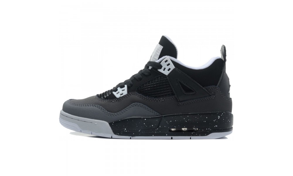 black air jordan retro 4