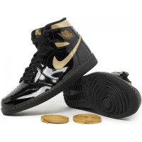 Кроссовки Nike Air Jordan 1 Retro Black Metallic Gold черные
