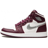 Nike Air Jordan 1 Retro High Bordeaux