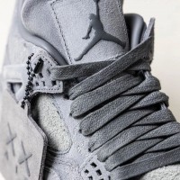 Кроссовки Nike Air Jordan 4 Kaws
