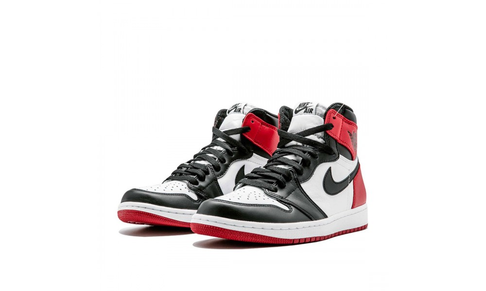 red black nike jordans