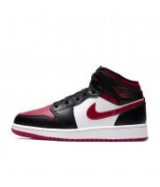 Кроссовки Jordan 1 Mid GS черные